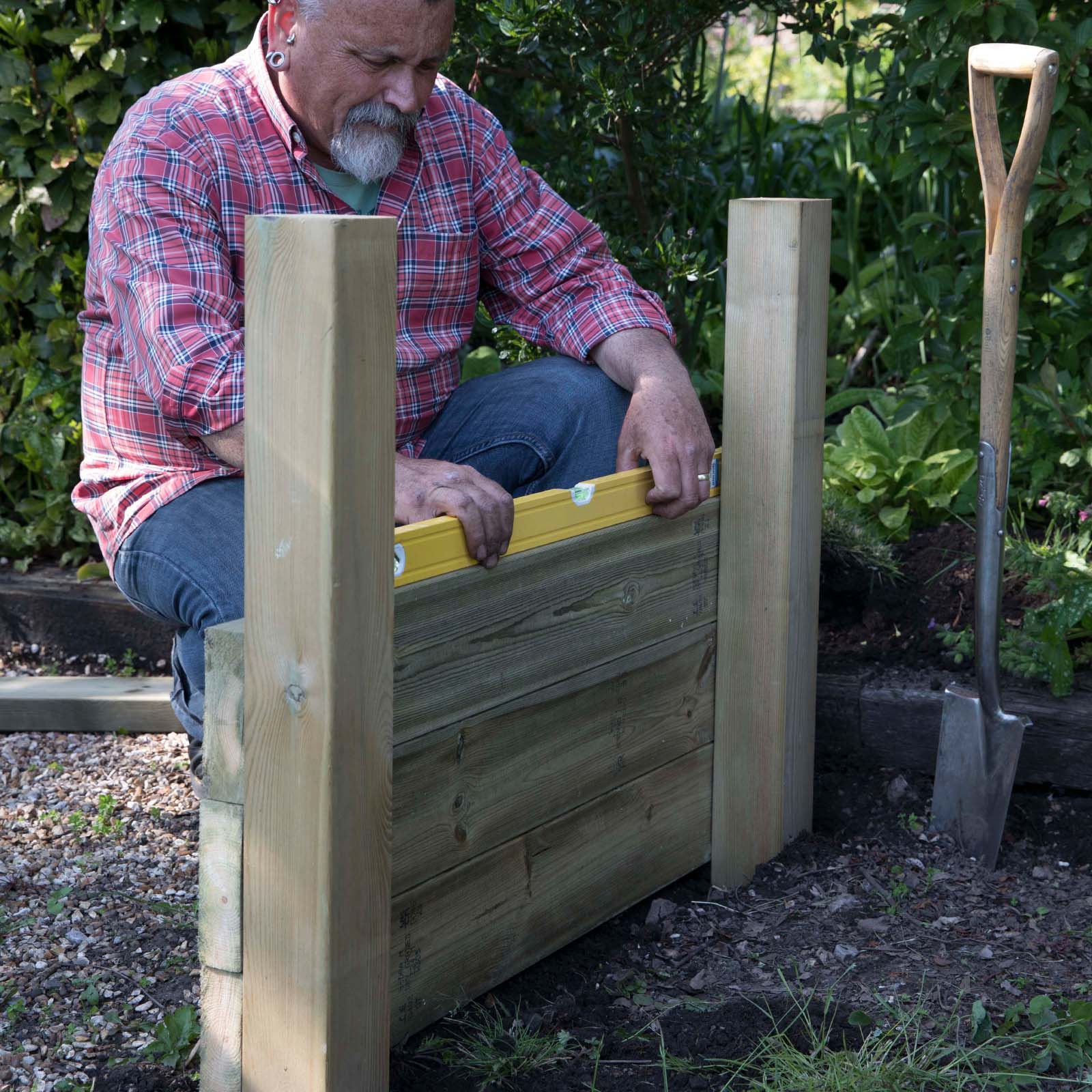 How to Make a Raised Bed for Gardening