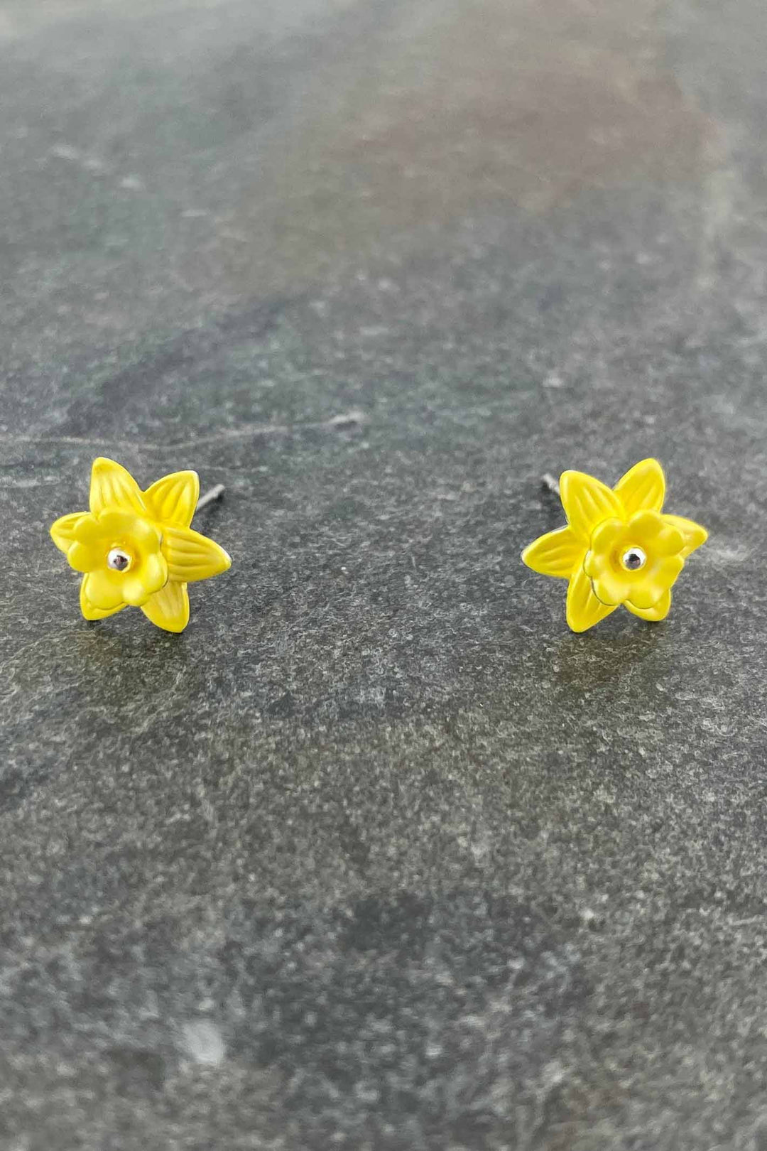 Alexander Thurlow Yellow Daffodil Flower Silver Plated Enamel Stud Earrings