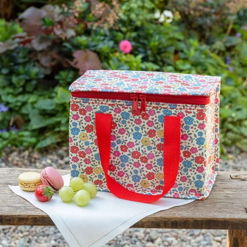 Tilde insulated lunch bag styled with a packed lunch