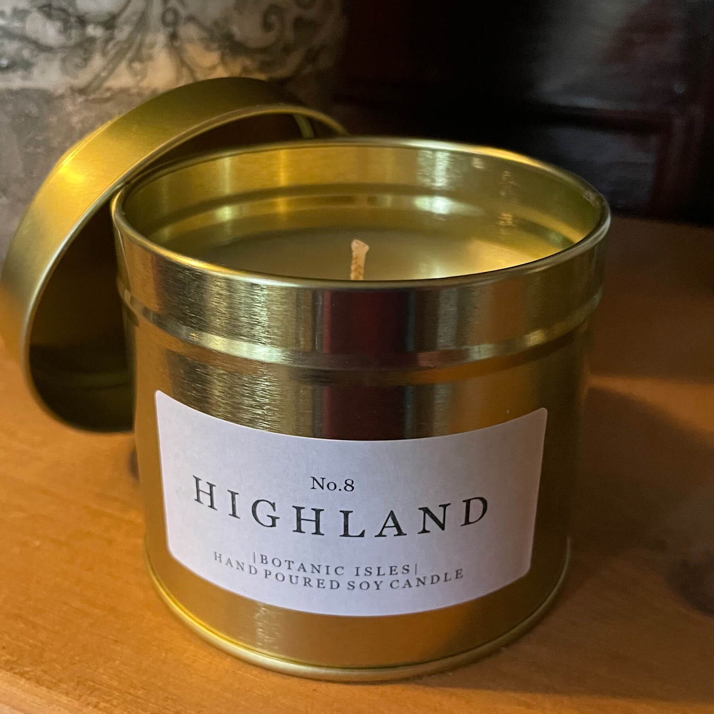 Botanic Isles No. 8 Highland Hand Poured Large Soy Candle In Gold Tin - Norman & Vera Garden Emporium
