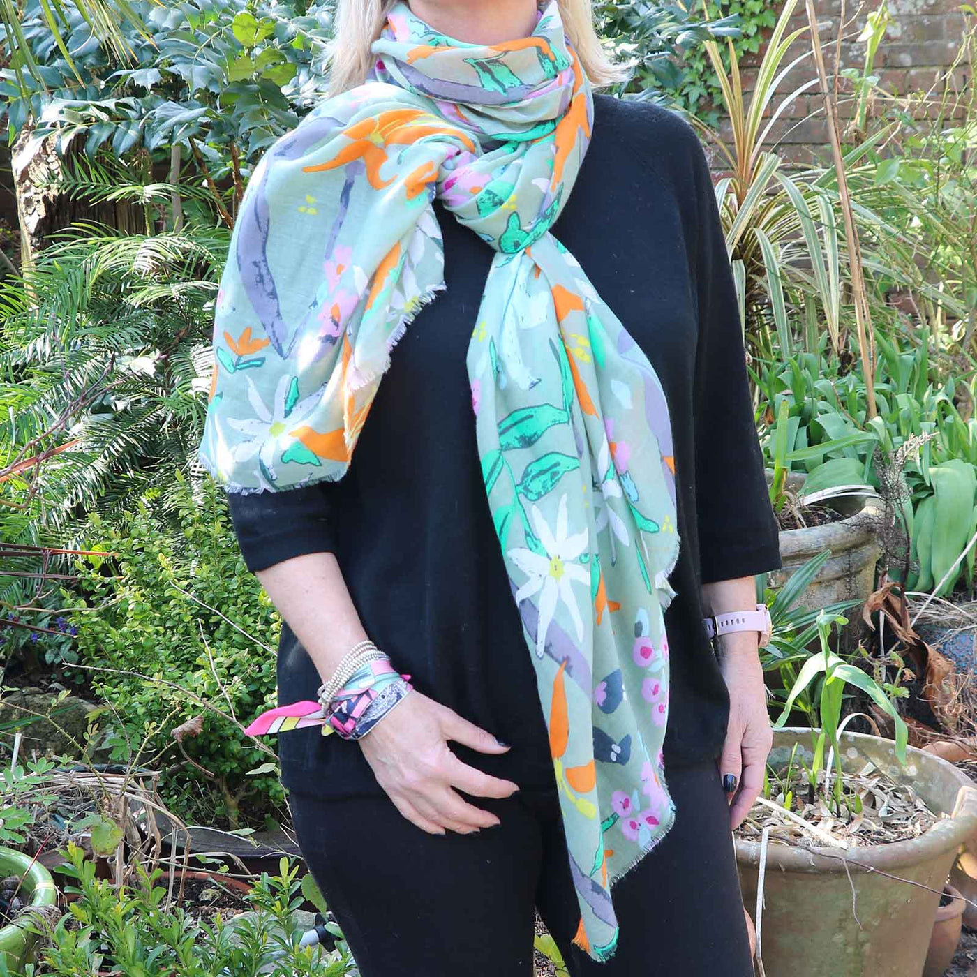 Zelly Exotic Flower Scarf Green 1021408 - Norman & Vera Garden Emporium