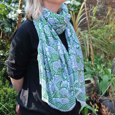 Zelly Floral Pattern Scarf Green 1021008 - Norman & Vera Garden Emporium