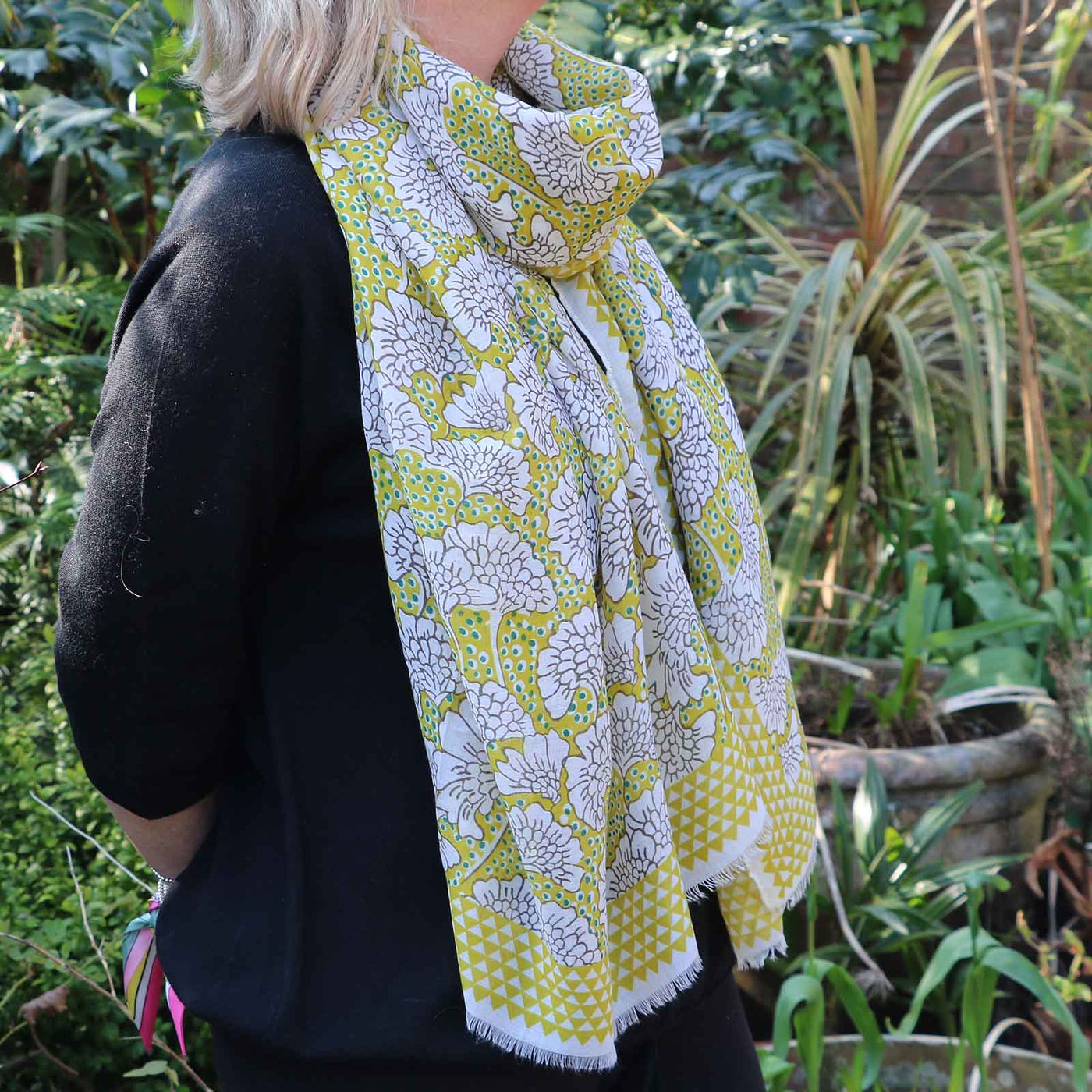 Zelly Floral Pattern Scarf Yellow 1021023 - Norman & Vera Garden Emporium
