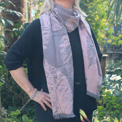 Zelly Scarf Leaf Pink 10139126 - Norman & Vera Garden Emporium